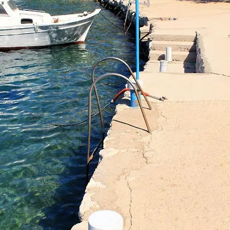 Zaklopatica 8393a Lejlighed *