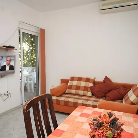 Zaklopatica 8393a Apartmán